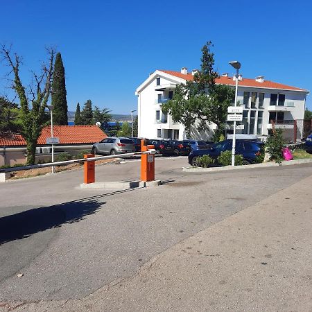 Apartments Tatjana Selce Εξωτερικό φωτογραφία