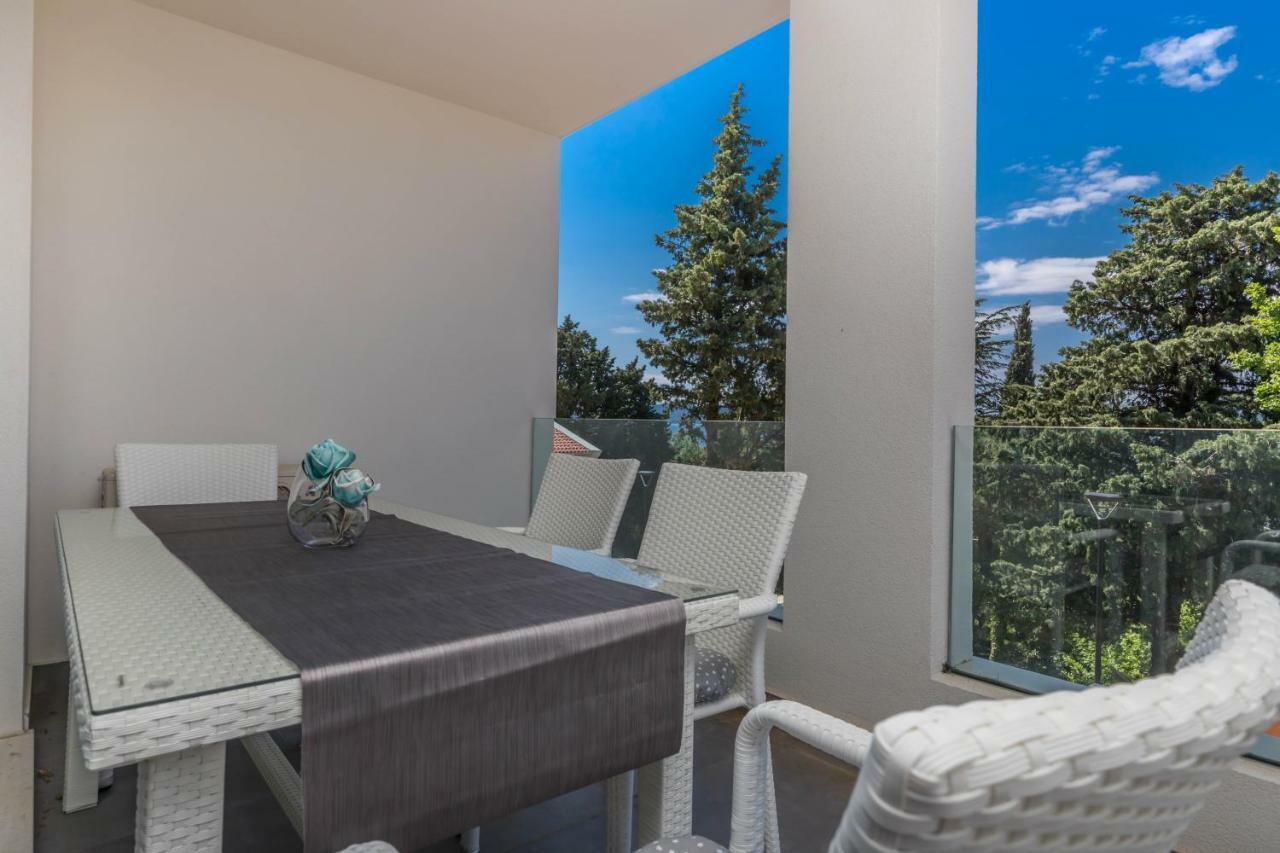 Apartments Tatjana Selce Εξωτερικό φωτογραφία