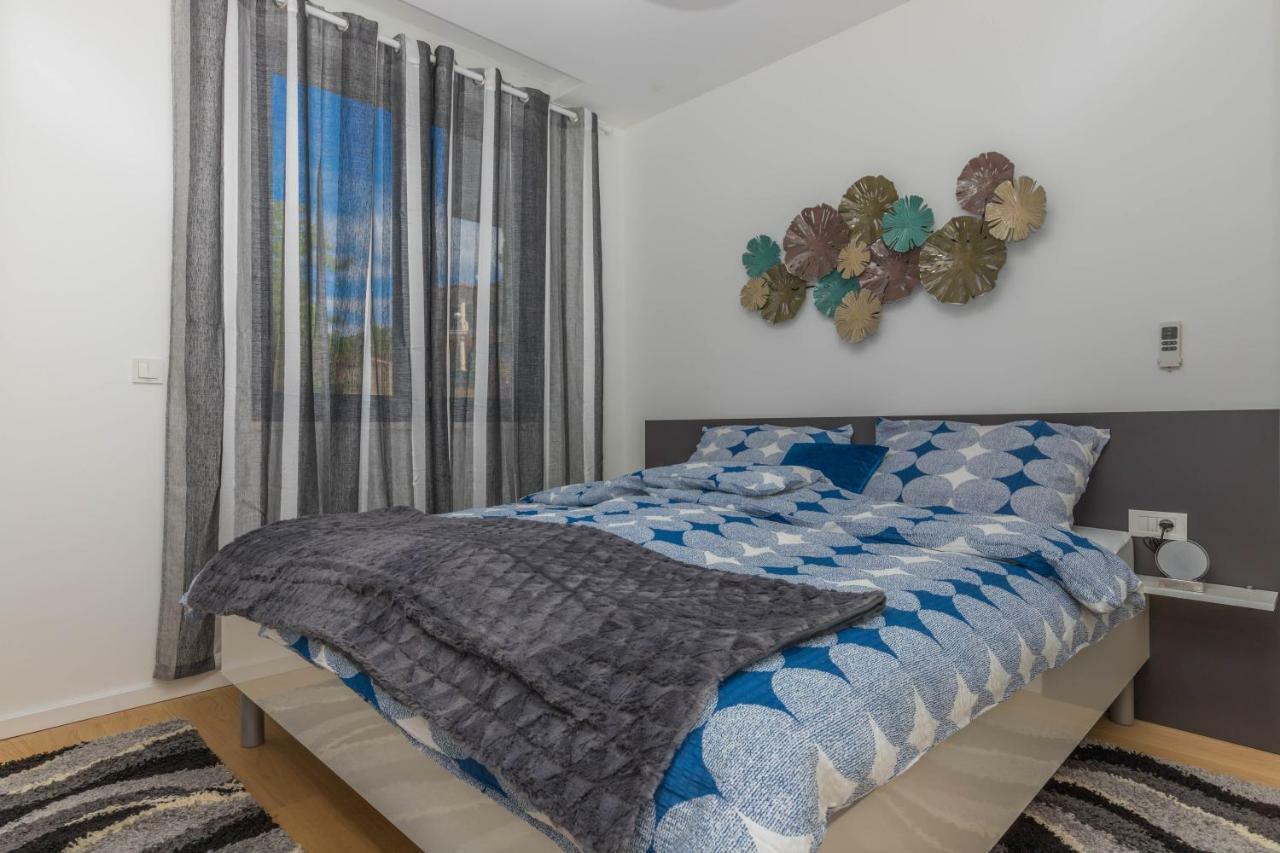 Apartments Tatjana Selce Εξωτερικό φωτογραφία