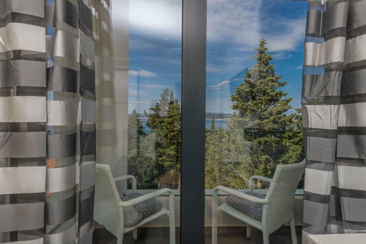 Apartments Tatjana Selce Εξωτερικό φωτογραφία